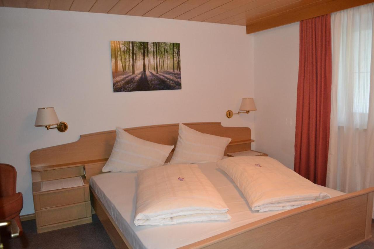 Gasthof Zum Gruenen Baum Verano Esterno foto