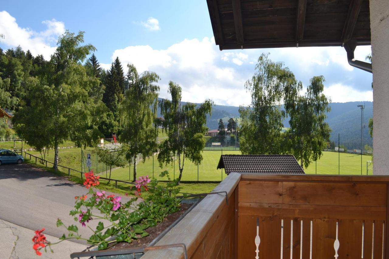Gasthof Zum Gruenen Baum Verano Esterno foto